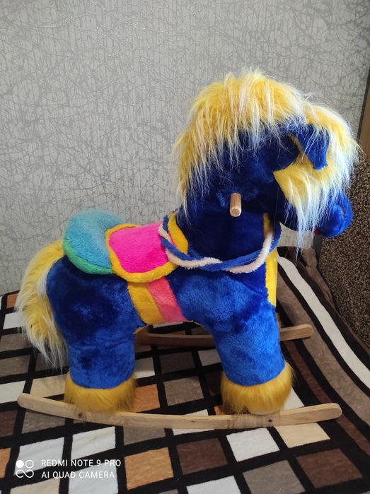 Продам гойдалка-коня