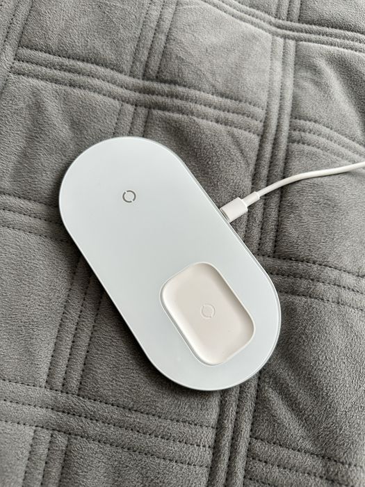 Ładowarka indukcjyjna 2w1 BASEUS