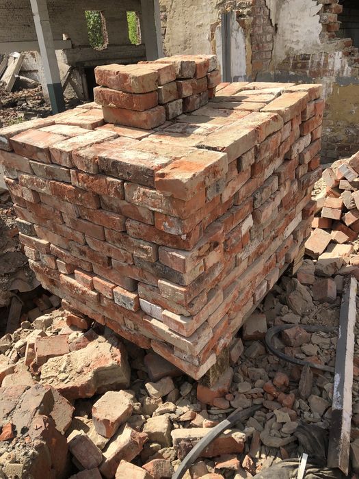 Бу кирпич отличного  качества не хим склад