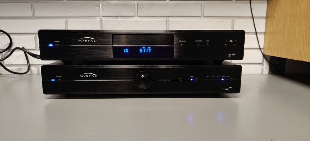 Audiofilski wzmacniacz i CD MYRYAD z142, z114.