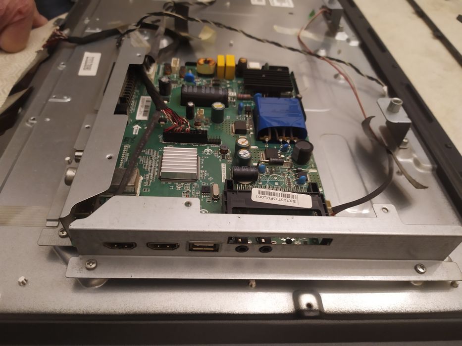 Televisão Led Polaroid TQL32R4PR007 peças