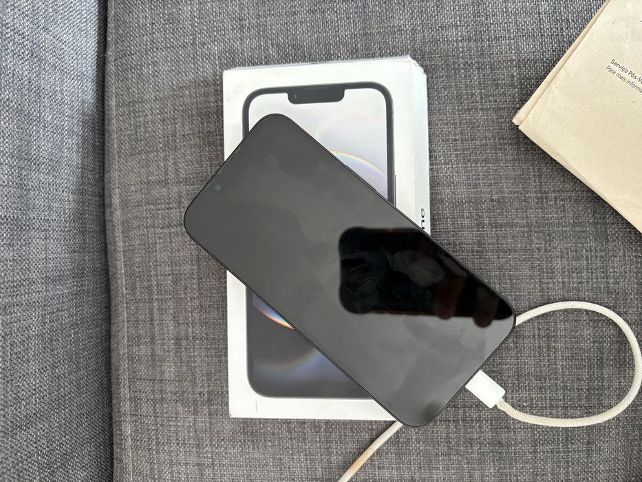 Iphone 16 E , novo na caixa