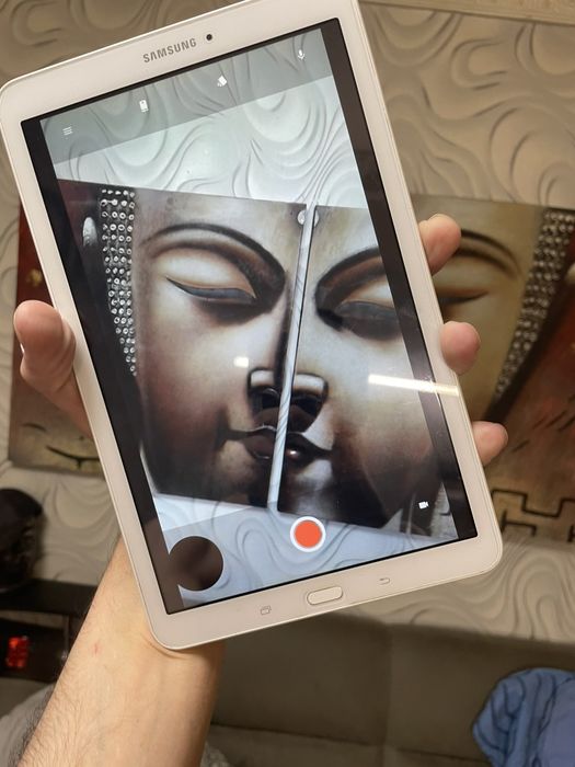 Планшет самсунг галакси!