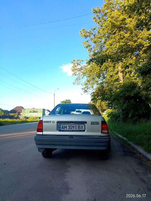 Opel kadet 1.3 від власника