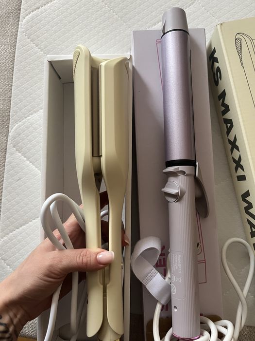 Дві плойки для кучерявого волосся