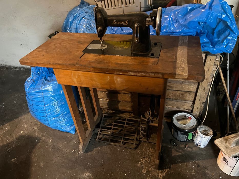 Maszyna do szycia Łucznik