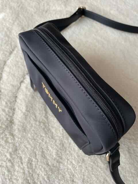 Tommy Hilfiger - torebka damska z USA.