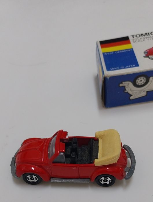 Miniatura antiga Tomica Volkswagen
