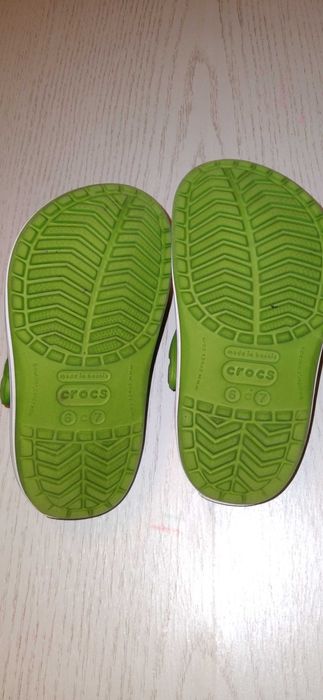 Дитячі тапки оригінальні Crocs 6 c 7