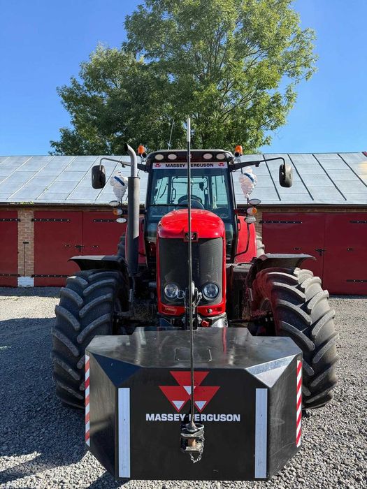 Ciągnik Massey Ferguson dyna 6