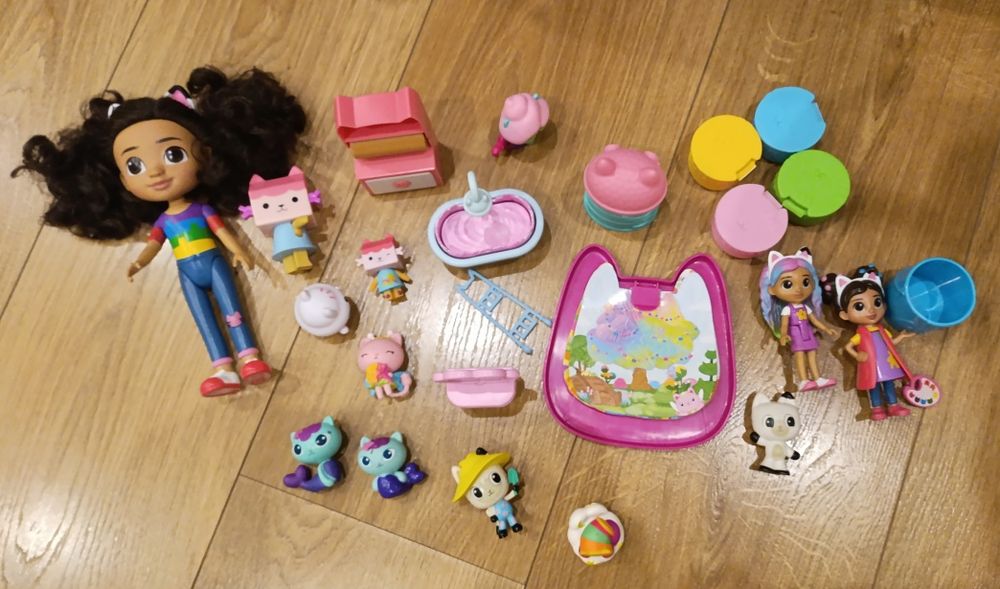 Boneca Gabby's Dollhouse - Atividades com a Gabby