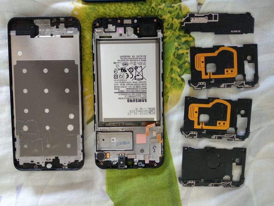 Samsung galaxy М20 Оригінал Бу