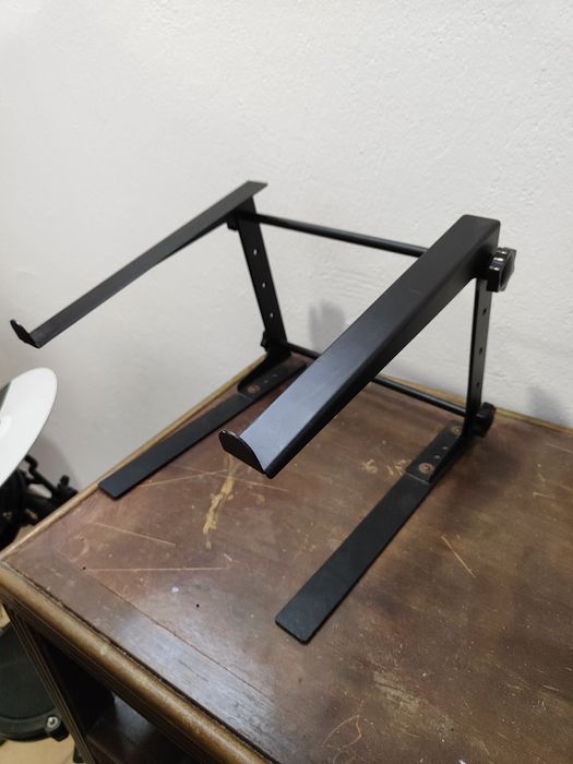Suporte PC Stand