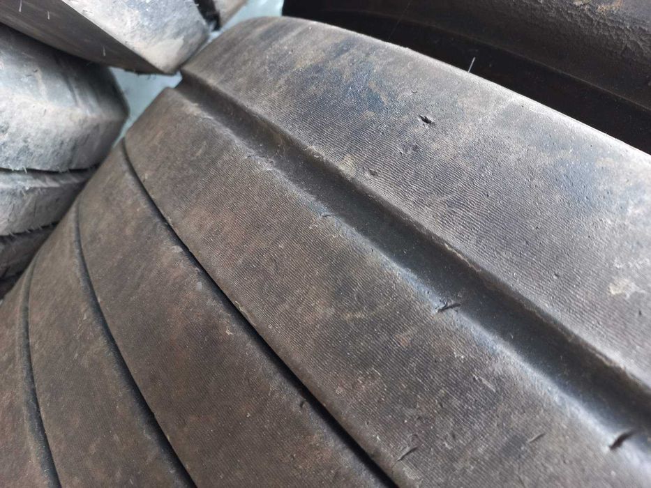 Шини MEGA  435/50R19.5  причіп БУ з Європи 9–13 мм 2022–2023 Continental  Київ Доставка Нова Пошта САТ
