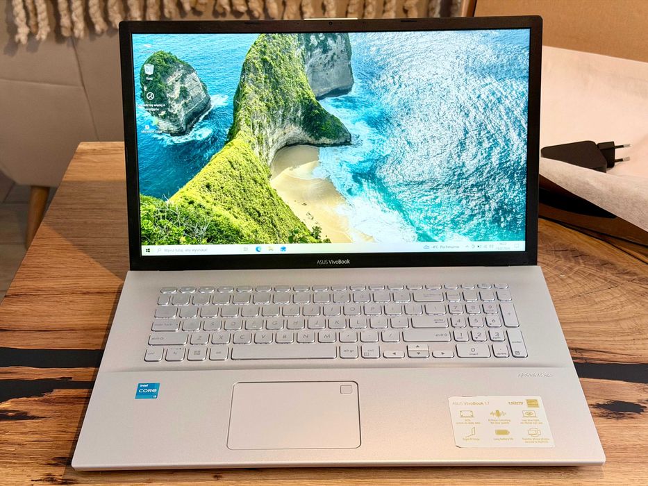 Asus X712/ i3-1115G4/ 8GB DDR4/ 512GB SSD/ 17,3" FHD/ USB 3.2C/ WiFi 6