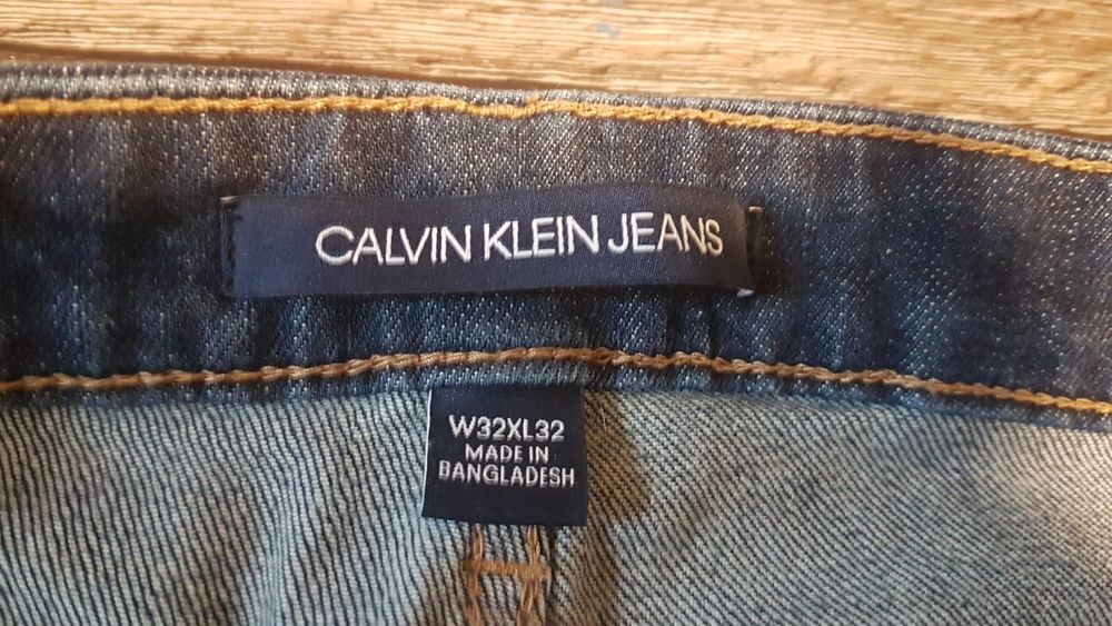 Джинсы Calvin klein. W 32/ L 32