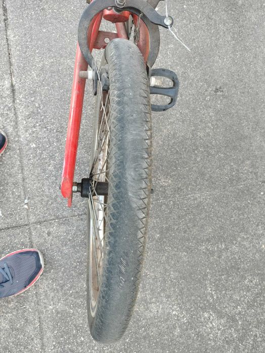 Bicicleta berg usada