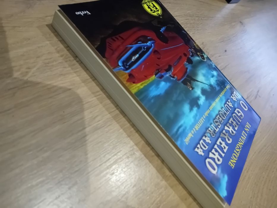 Aventuras fantásticas • O Guerreiro da Autoestrada - Yan Livingstone