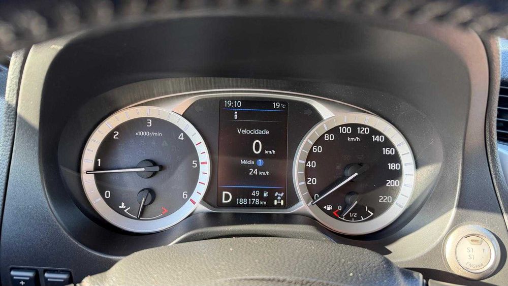 NISSAN NAVARA 2.3dci N-GUARD | 190CV | 5Lugares | AUTO 7 | Full extras | 2019