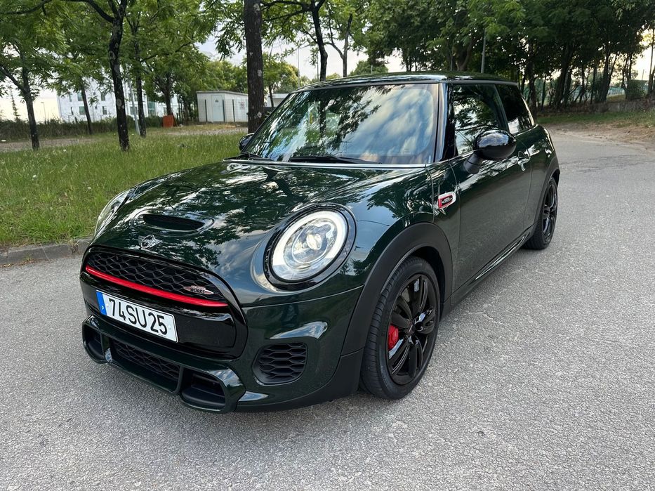 MINI 3 Portas John Cooper Works Auto Desportiva