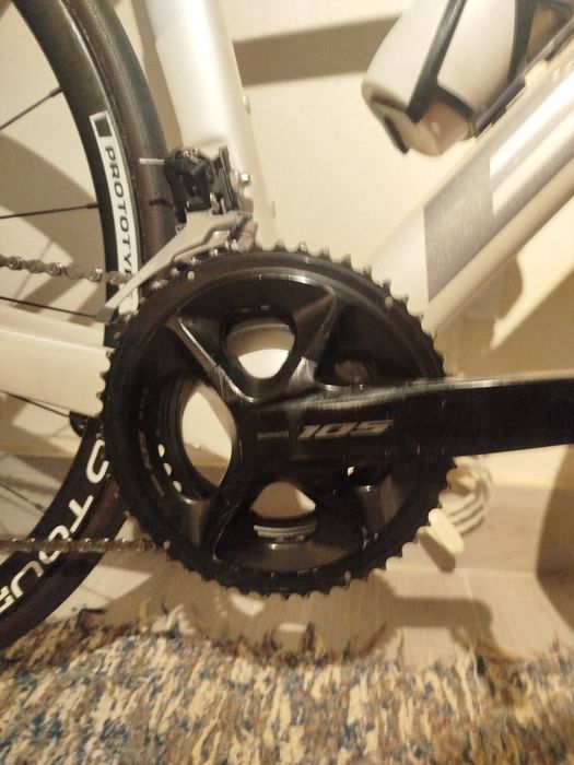 Bicicleta e rodas carbono