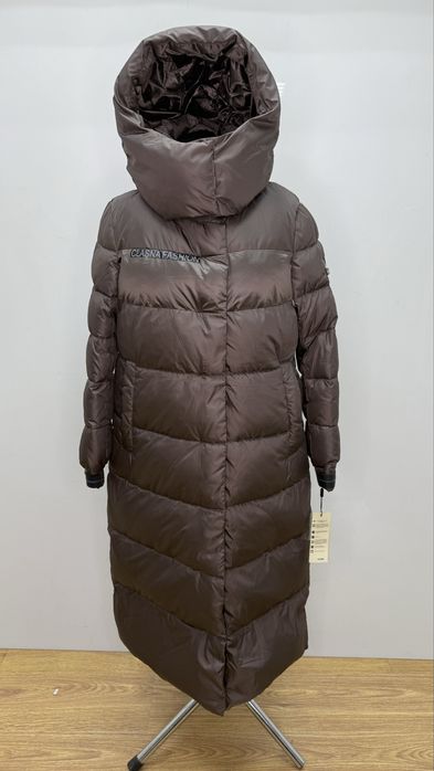 Жіночий подовженний пуховик CLASNA