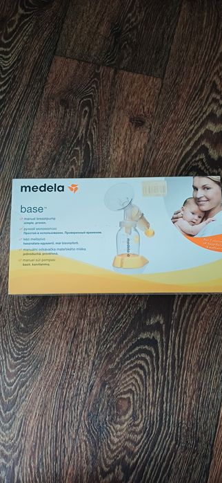 Молоковідсмоктувач Medela механічний