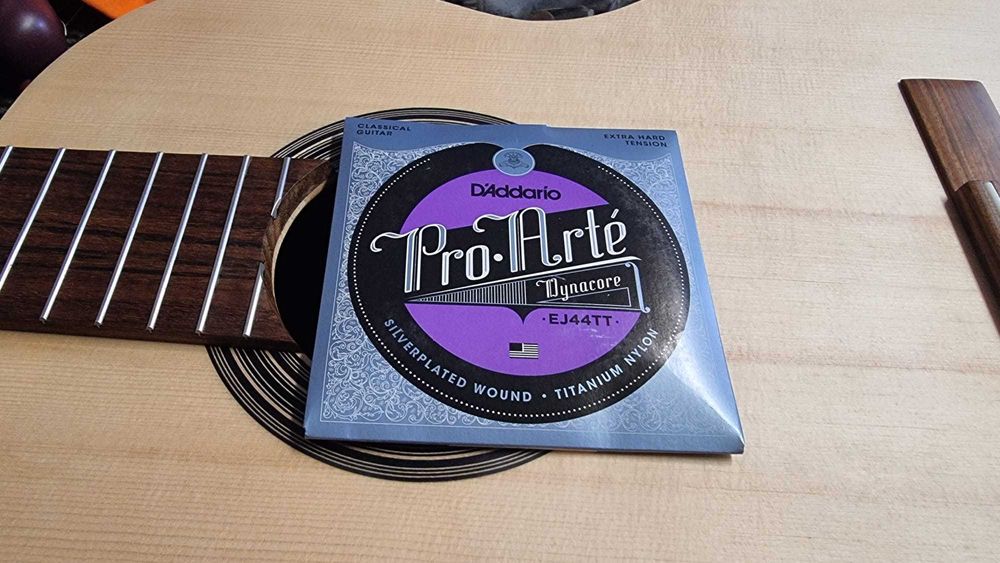 Guitarra Clássica Alhambra Laqant