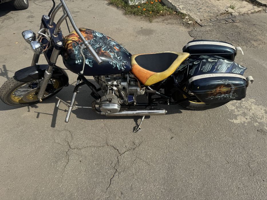 Мотоцикл днепр 11