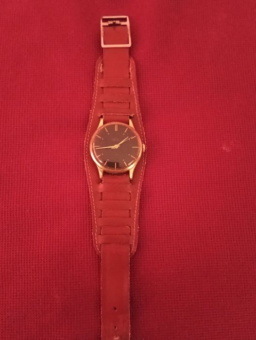 Smiths De Luxe zegarek 17 kamieni pozłacany. 1955 rok