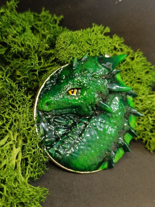 Кулон Зелений дракон