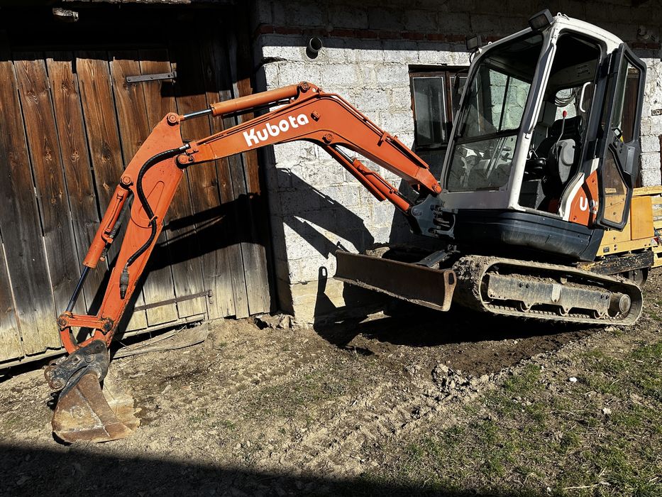Kubot U25-3 2.5t 100% sprawna.