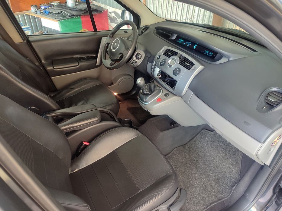 Renault Scenic 1.5 DCI 106 CV caixa 6 full extras