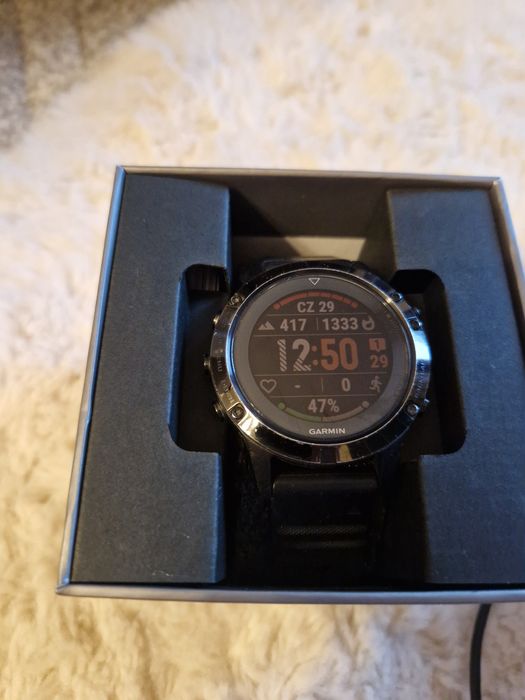 Garmin Fenix 5 Sapphire Edition