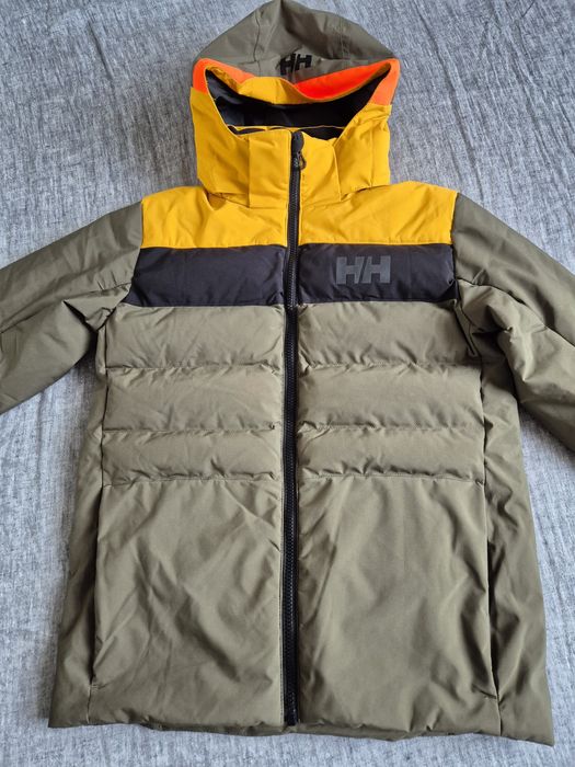 Пуховик,курточка Helly Hansen 152 см