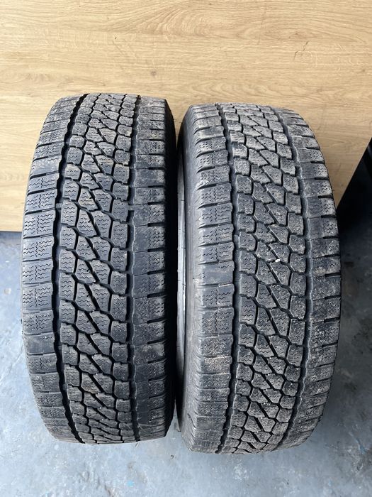 Dwie opony zimowe BUS 225/65R16C Firestone Vanhawk2 2024r 6mm
