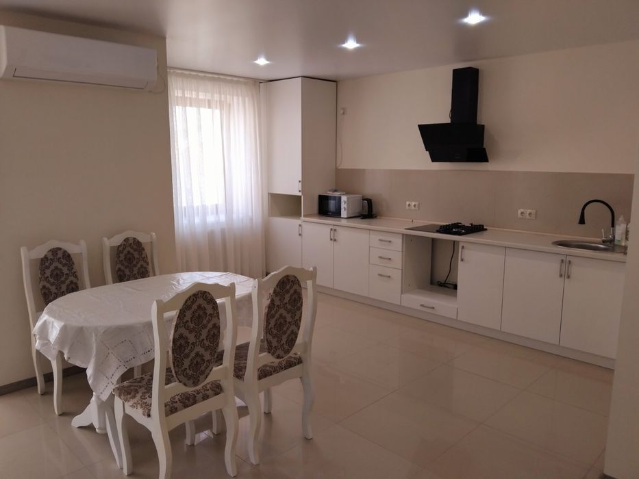 ПОДОБОВА ОРЕНДА квартир, новобудова, тепла підлога, все НОВЕНЬКЕ!!!