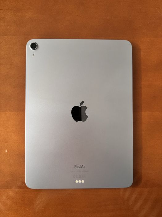 APPLE iPad Air 10.9" 5 gen. 256 GB Wi-Fi Fioletowy