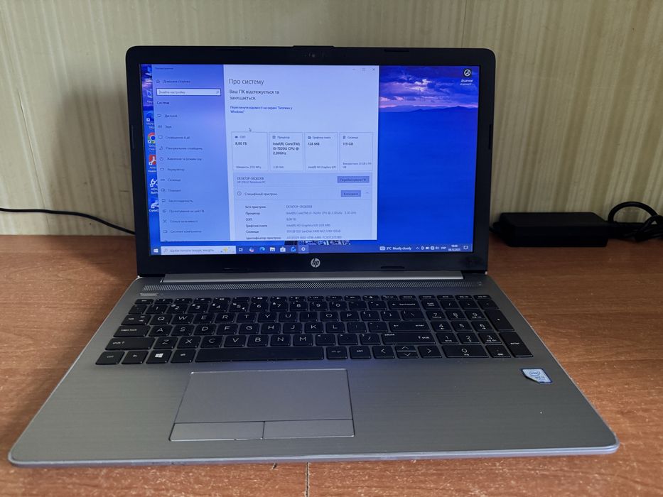 Ноутбук HP 250 G7 core i3 7gen