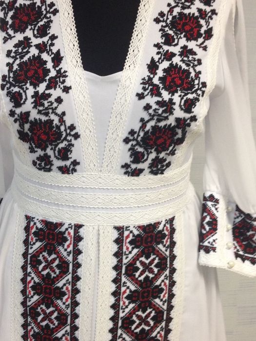 Невероятное платье вышитое бисером! Свадьба, выступления! 52-54р.