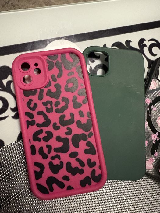 продам чохли на 11 айфон