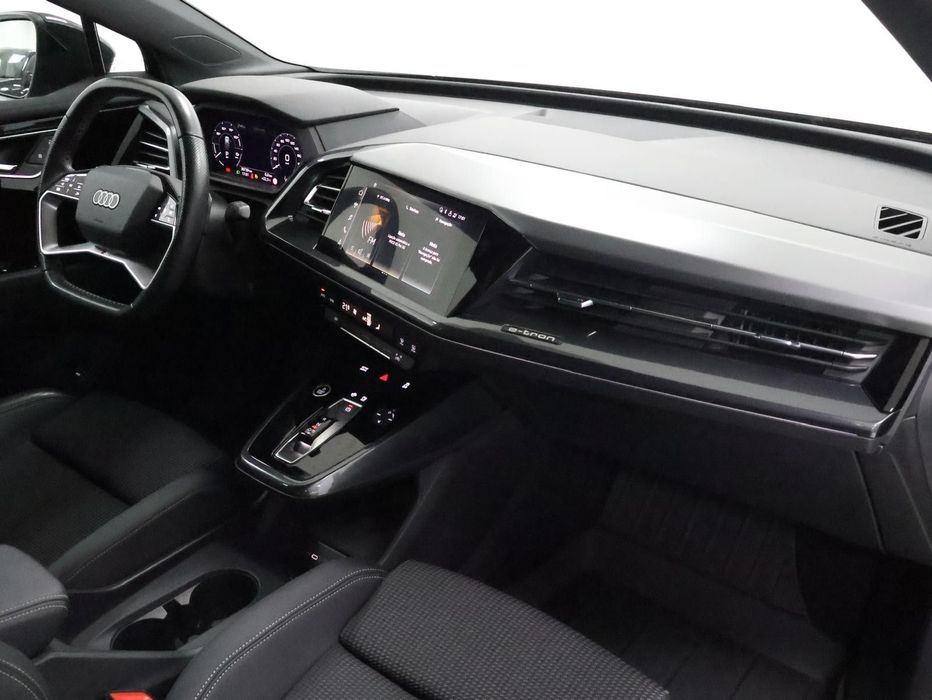 Audi Q4 Sportback e-tron 45 82 kWh SE Business Plus