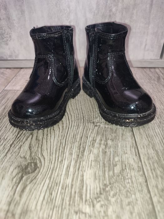 Чобітки на дівчинку осінні