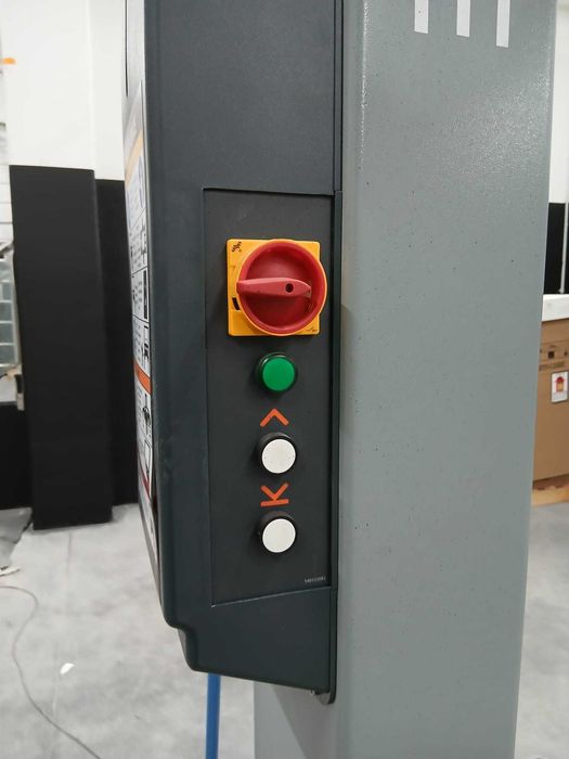 Elevador auto 2 colunas 3.5 toneladas 230V/400V