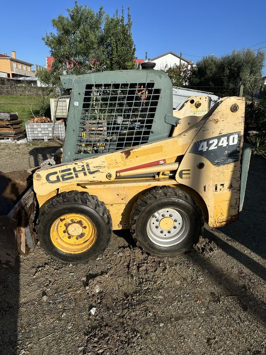 Mini pa carregadora ghel 206