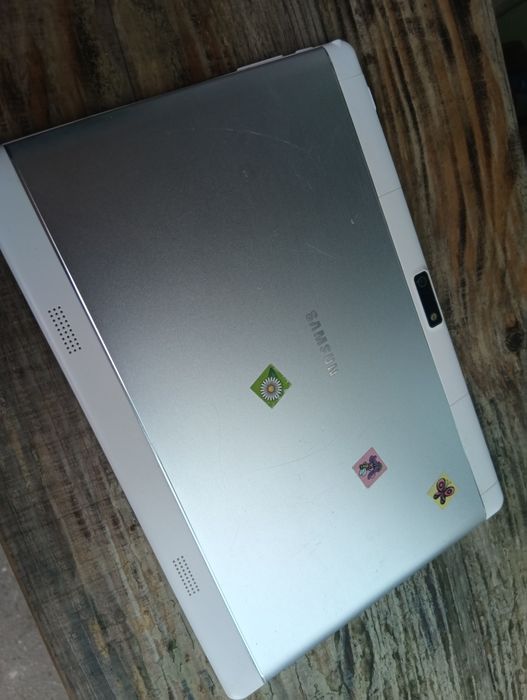 Надійний планшет Samsung Note Tab з Sim картою
