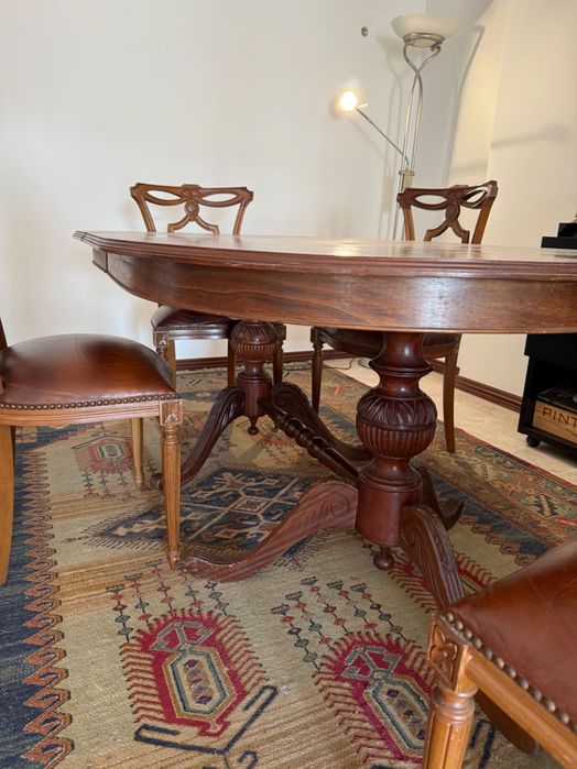 Mesa de jantar extensível para 8 lugares