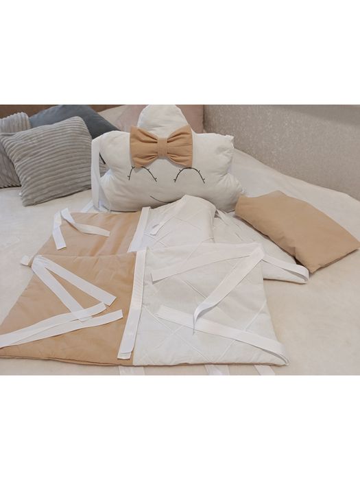 Набір у дитяче ліжечко