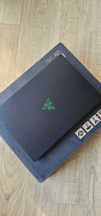 Portatil Gaming Razer Balde 16