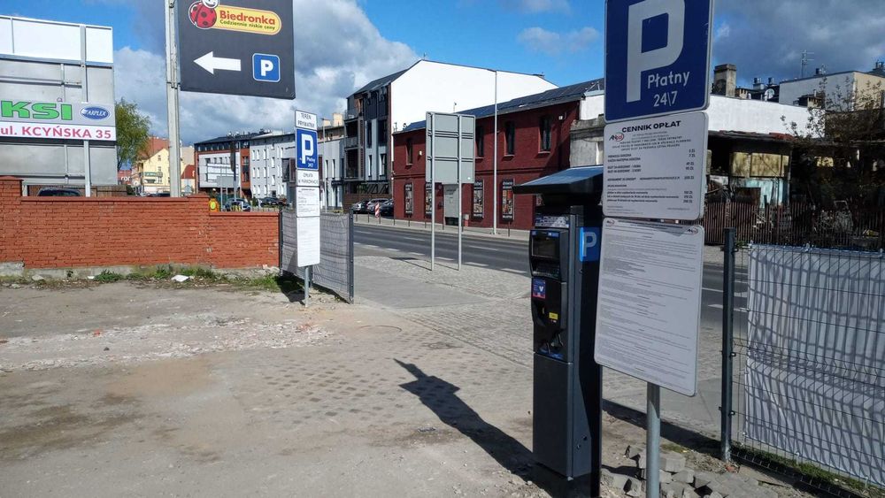 Parking Grudziądzka 23/25 Urząd Miasta Bydgoszcz, Wyspa Młyńska, Stary Rynek, Śródmieście - Widok 2